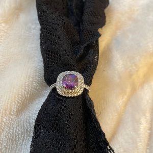 Amethyst stone ring